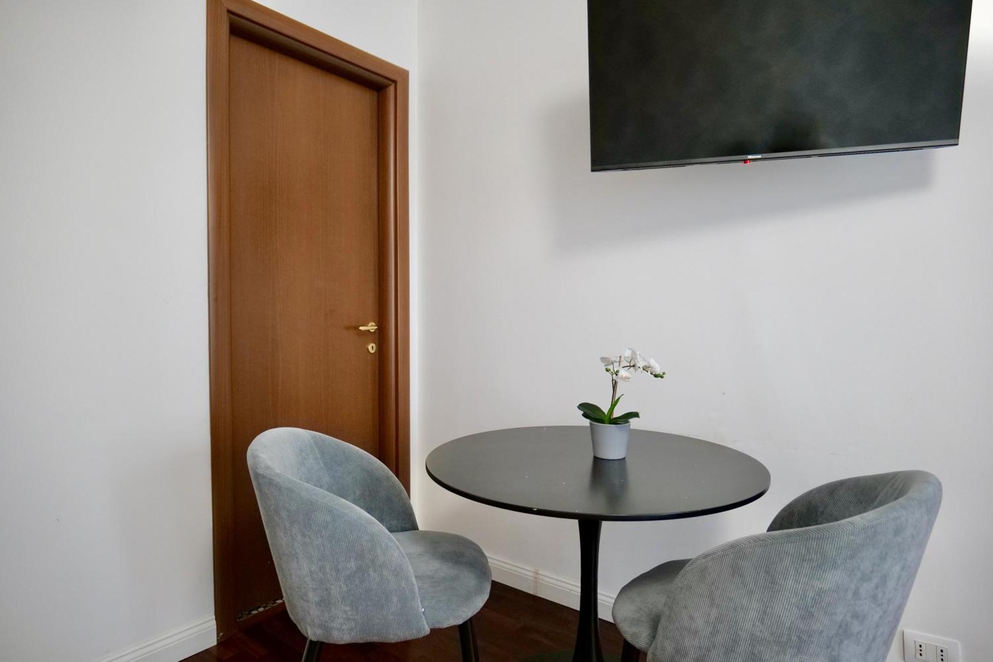Palatino 28 Apartment โรม ภายนอก รูปภาพ
